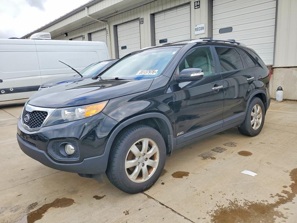 55137976 :رقم المزاد ، 5XYKTDA23DG334739 vin ، 2013 Kia Sorento مزاد بيع