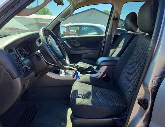 Продажа на аукционе авто 2005 Mazda Tribute, vin: 4F2YZ941X5KM27343, номер лота: 53260476