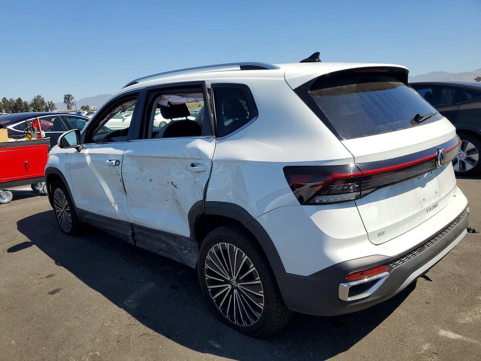 2025 Volkswagen Taos მანქანა იყიდება აუქციონზე, vin: 3VVSC7B27SM011053, აუქციონის ნომერი: 52894196