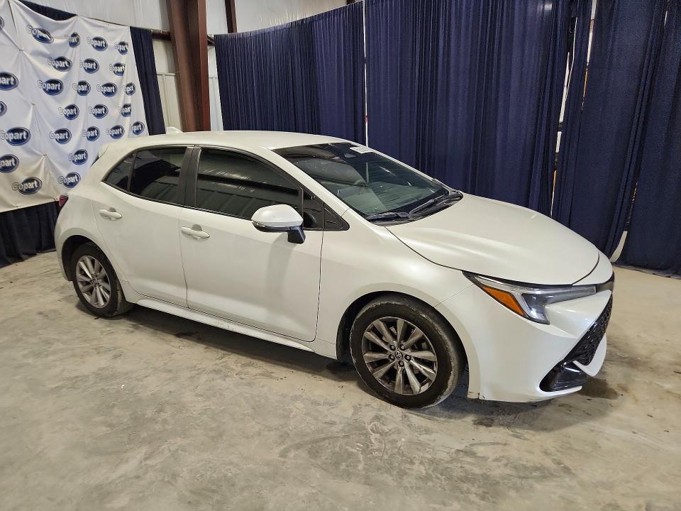 52881816 :رقم المزاد ، JTND4MBE4P3200132 vin ، 2023 Toyota Corolla Hatchback مزاد بيع