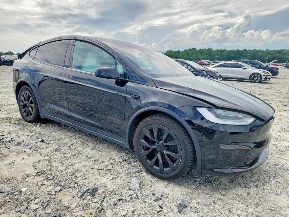 Продажа на аукционе авто 2022 Tesla Model X, vin: 7SAXCBE51NF334944, номер лота: 55048236