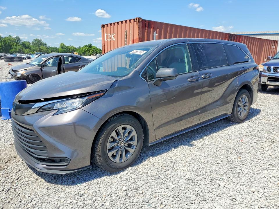 Auction sale of the 2022 Toyota Sienna, vin: 5TDKRKEC3NS116326, lot number: 53562386