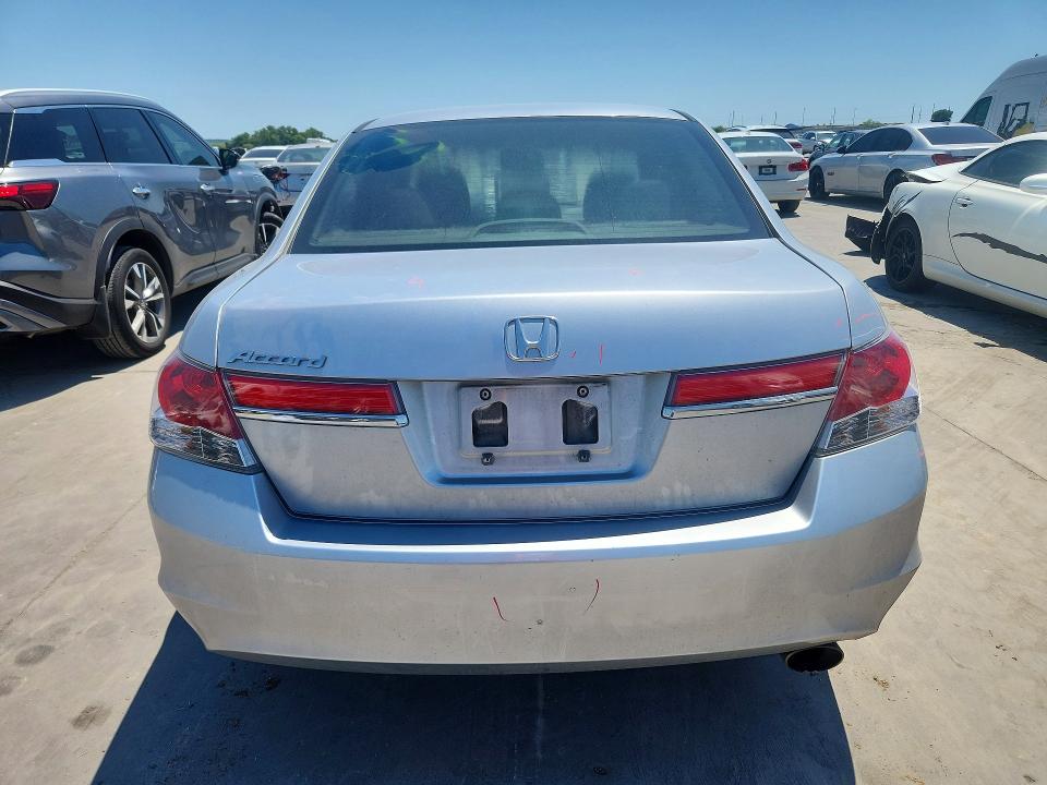 53337696 :رقم المزاد ، 1HGCP2F66BA061724 vin ، 2011 Honda Accord مزاد بيع