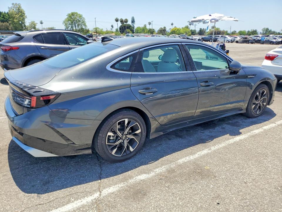 Продажа на аукционе авто 2024 Hyundai Sonata, vin: KMHL64JA3RA397491, номер лота: 54244766