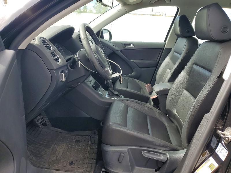 2017 Volkswagen Tiguan მანქანა იყიდება აუქციონზე, vin: WVGAV7AX7HK031400, აუქციონის ნომერი: 52502126
