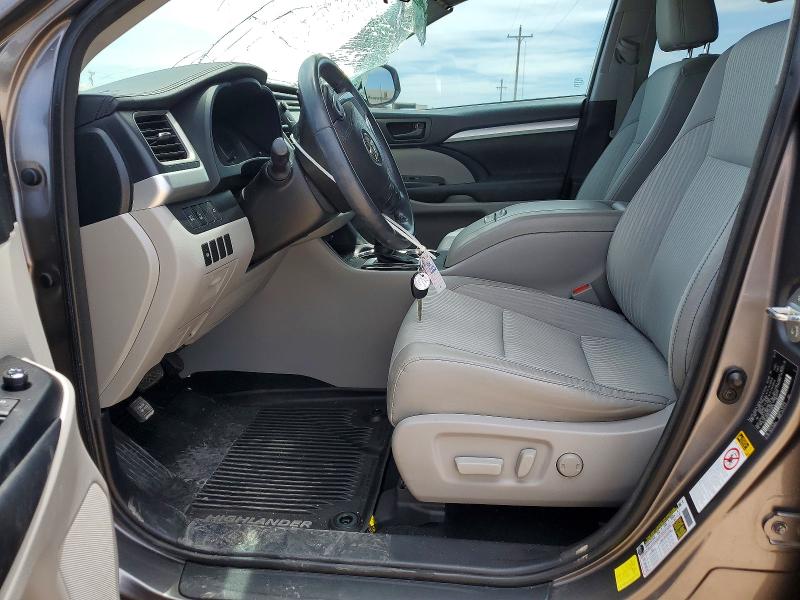 Продаж на аукціоні авто 2018 Toyota Highlander, vin: 5TDZZRFH6JS236679, номер лоту: 53202336