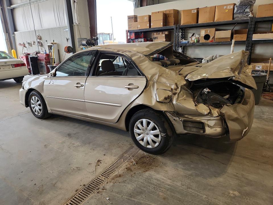 53352356 :رقم المزاد ، 4T1BE32K36U120074 vin ، 2006 Toyota Camry مزاد بيع