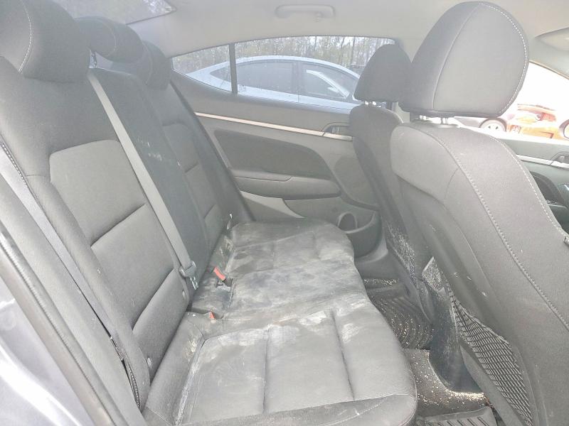 2017 Hyundai Elantra მანქანა იყიდება აუქციონზე, vin: KMHD84LF4HU420510, აუქციონის ნომერი: 52571836