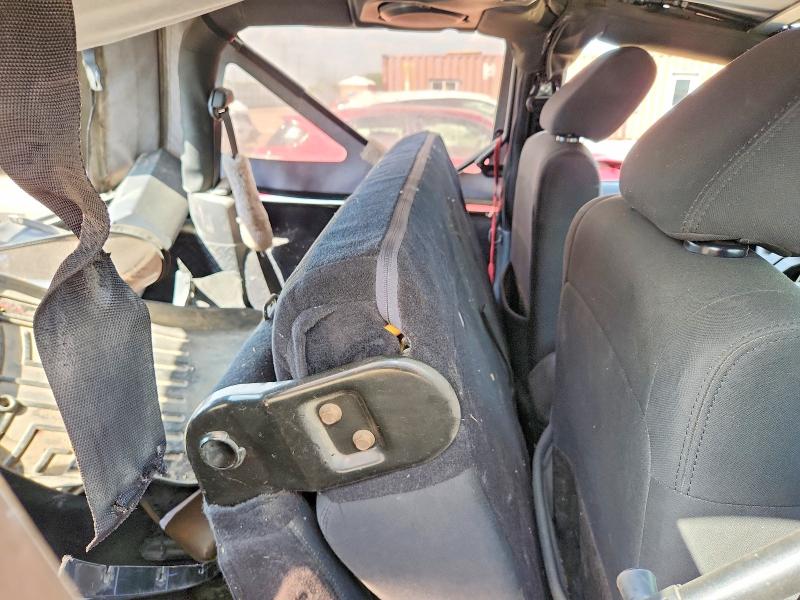 53069976 :رقم المزاد ، 1C4AJWAGXCL101811 vin ، 2012 Jeep Wrangler مزاد بيع