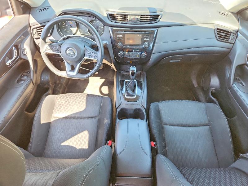 51601146 :رقم المزاد ، KNMAT2MV1HP617326 vin ، 2017 Nissan Rogue مزاد بيع