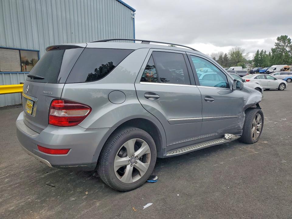 52474216 :رقم المزاد ، 4JGBB2FB0BA627653 vin ، 2011 Mercedes-benz Ml مزاد بيع
