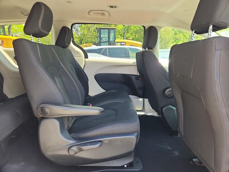 Продажа на аукционе авто 2020 Chrysler Voyager, vin: 2C4RC1AG5LR210894, номер лота: 52680036