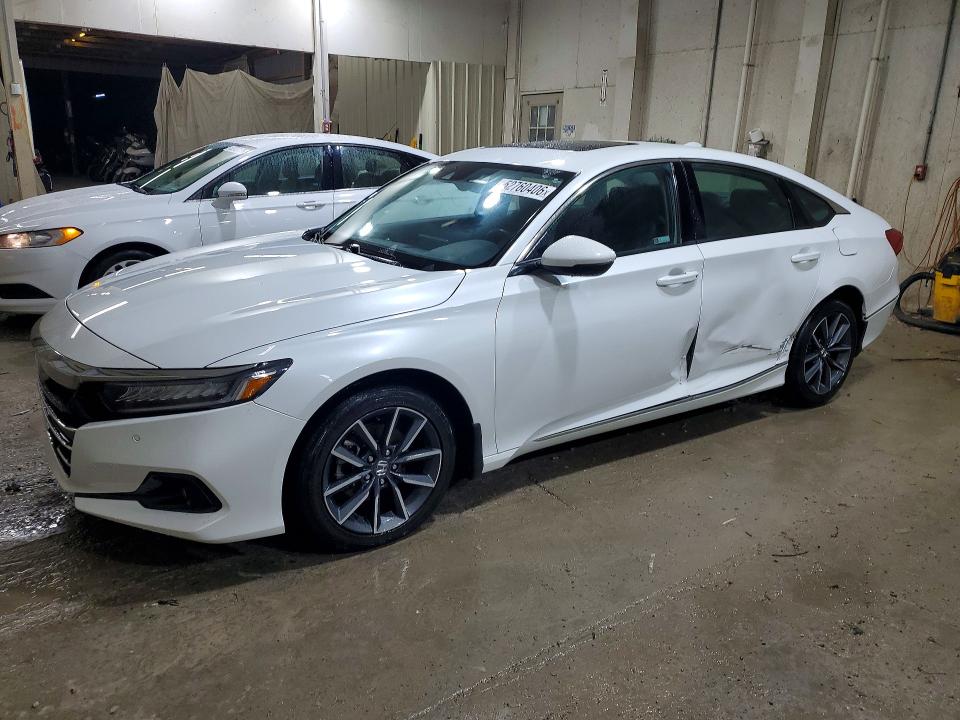 Продажа на аукционе авто 2022 Honda Accord, vin: 1HGCV1F59NA027417, номер лота: 52760406