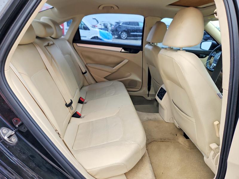 51327866 :رقم المزاد ، 1VWBN7A3XDC114164 vin ، 2013 Volkswagen Passat مزاد بيع