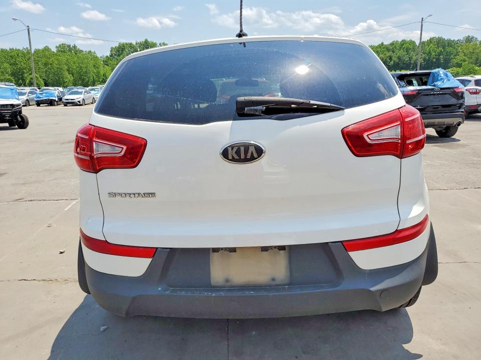 2013 Kia Sportage მანქანა იყიდება აუქციონზე, vin: KNDPBCA23D7465380, აუქციონის ნომერი: 53981626