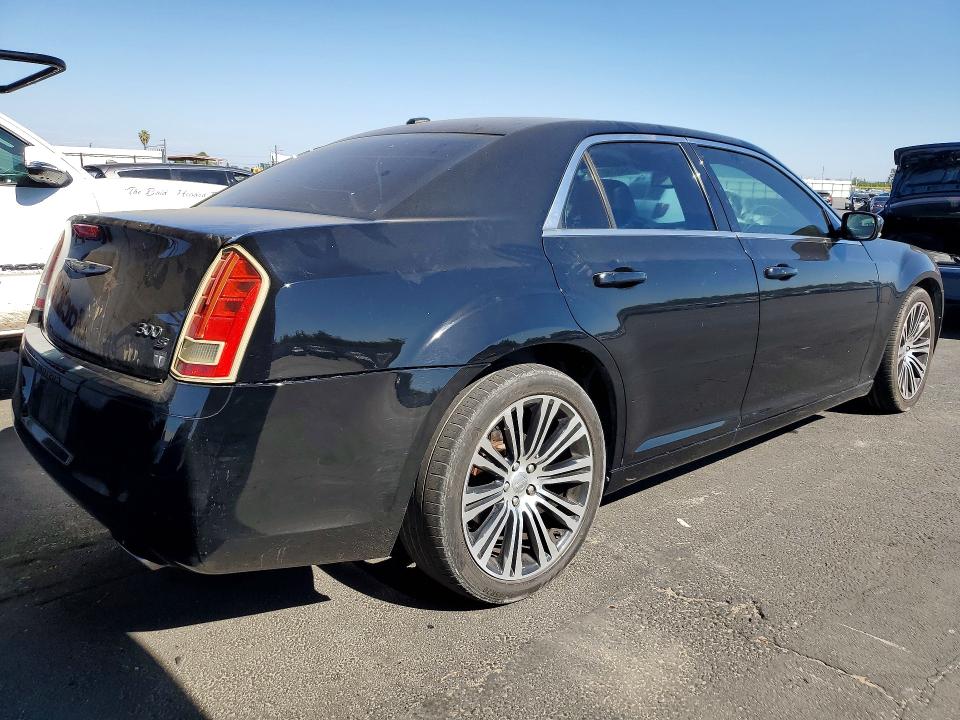 2012 Chrysler 300 მანქანა იყიდება აუქციონზე, vin: 2C3CCABG3CH313150, აუქციონის ნომერი: 54519276