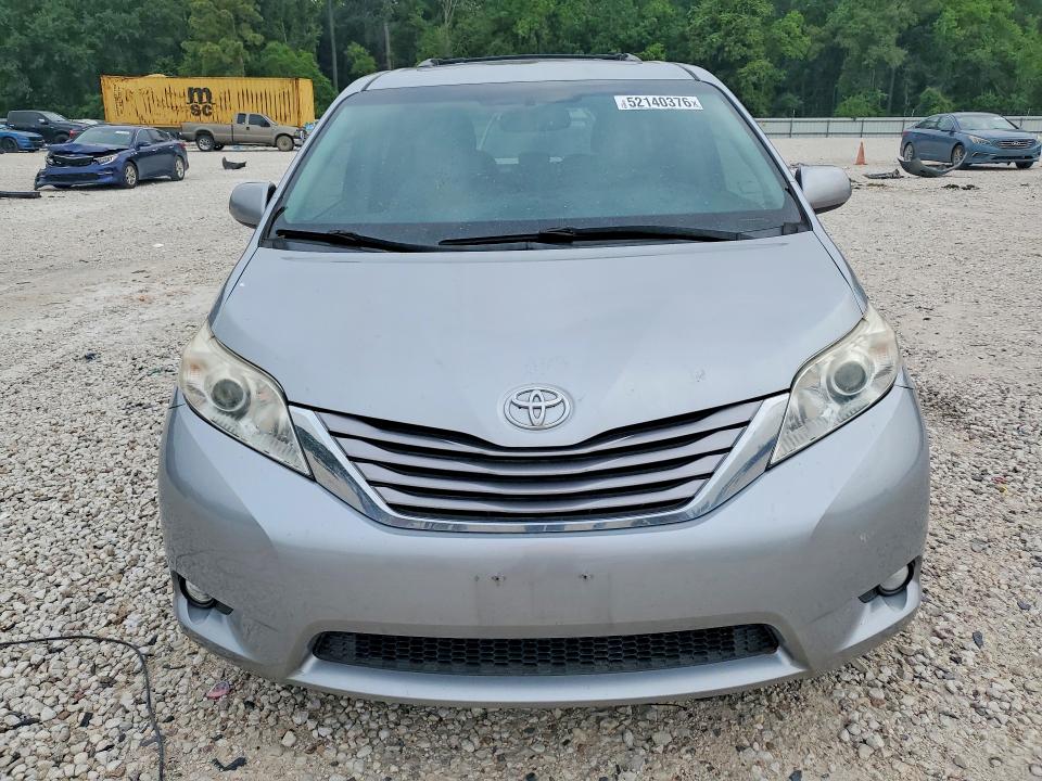 2017 Toyota Sienna მანქანა იყიდება აუქციონზე, vin: 5TDYZ3DC2HS883672, აუქციონის ნომერი: 52140376