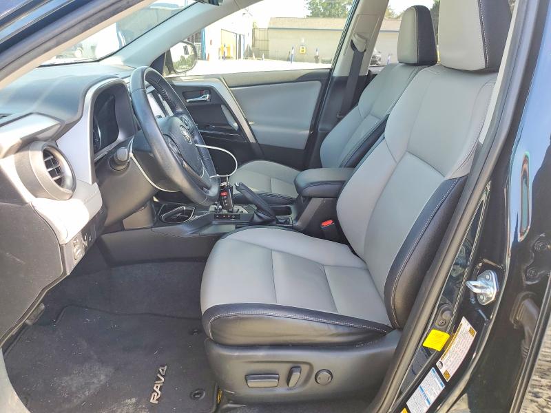 53166606 :رقم المزاد ، JTMDJREV3JD235557 vin ، 2018 Toyota Rav4 Hv مزاد بيع