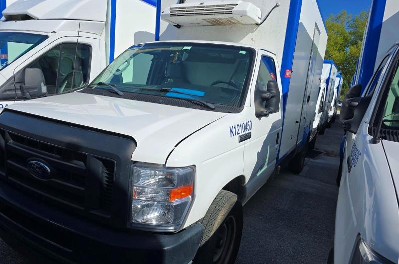 Продажа на аукционе авто 2023 Ford Econoline, vin: 1FDWE3FK6PDD18824, номер лота: 55557366