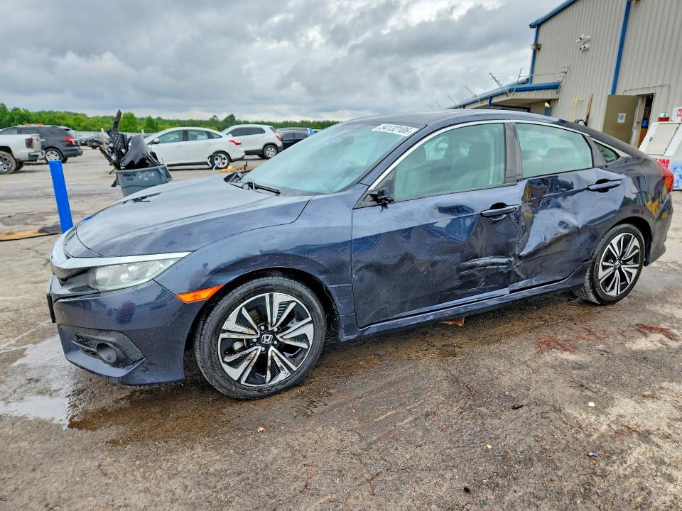 54132106 :رقم المزاد ، 2HGFC1E37JH643163 vin ، 2018 Honda Civic مزاد بيع