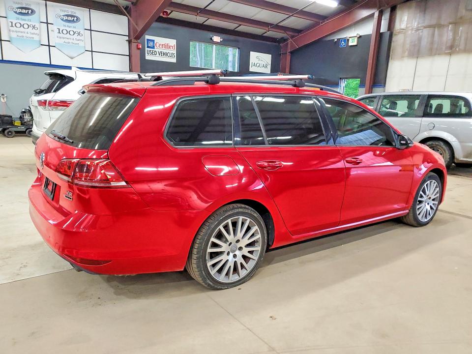 53747516 :رقم المزاد ، 3VW017AU6HM518014 vin ، 2017 Volkswagen Golf Sportwagen مزاد بيع