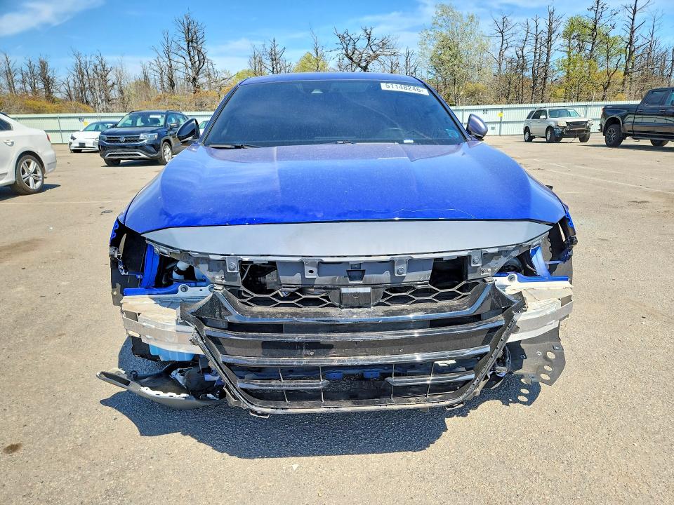 51148246 :رقم المزاد ، 1HGCV1F39NA090614 vin ، 2022 Honda Accord مزاد بيع