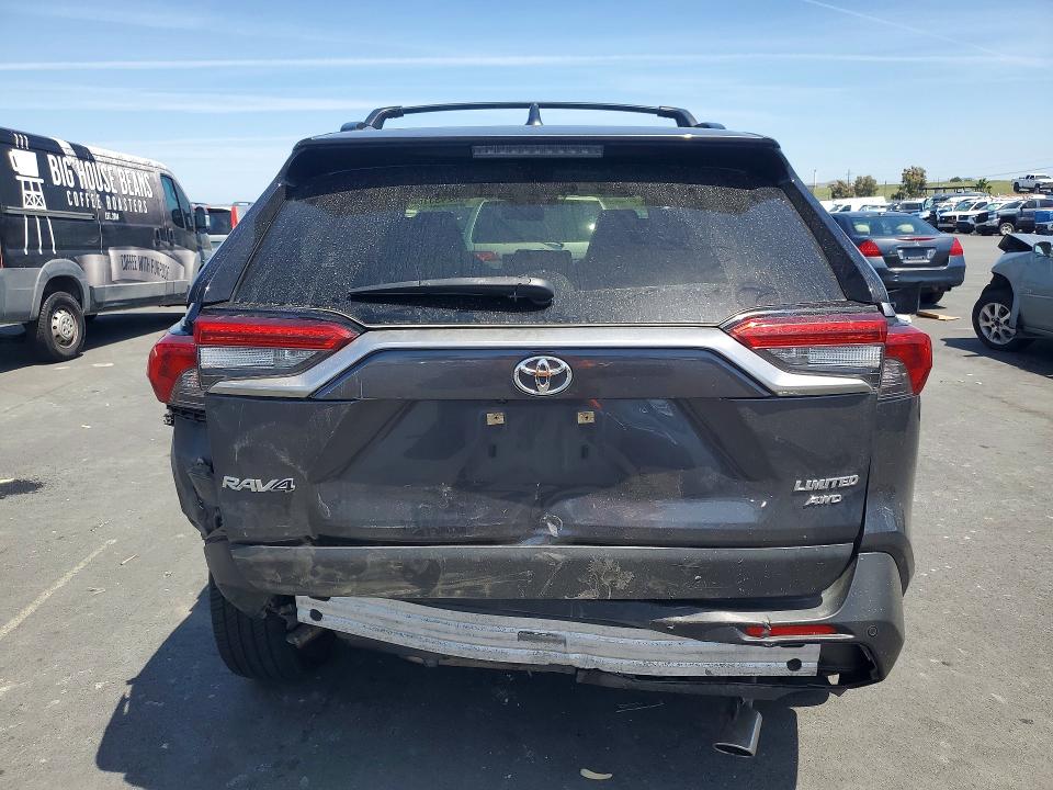 Продажа на аукционе авто 2019 Toyota Rav4, vin: JTMN1RFV6KD022509, номер лота: 53243316