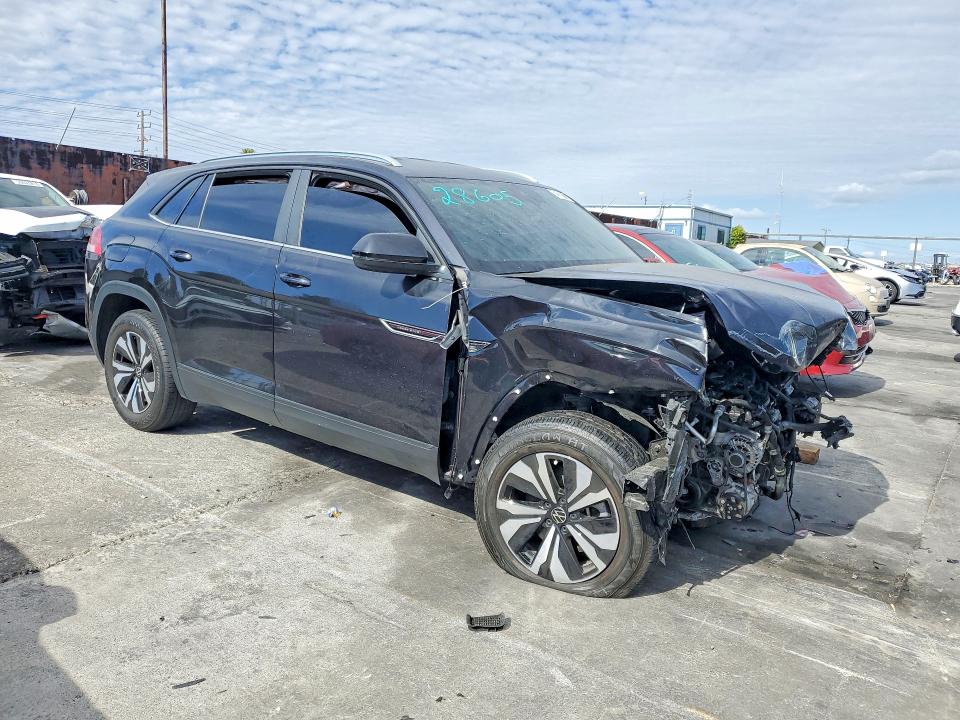 54669086 :رقم المزاد ، 1V2DE2CA1RC240820 vin ، 2024 Volkswagen Atlas Cross Sport مزاد بيع