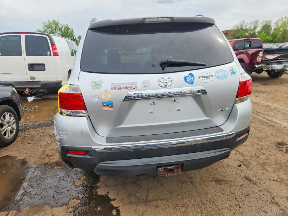 53216926 :رقم المزاد ، 5TDBK3EH6CS171615 vin ، 2012 Toyota Highlander مزاد بيع