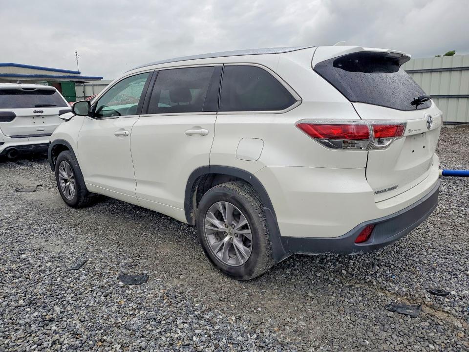 54250936 :رقم المزاد ، 5TDKKRFH7FS057600 vin ، 2015 Toyota Highlander مزاد بيع