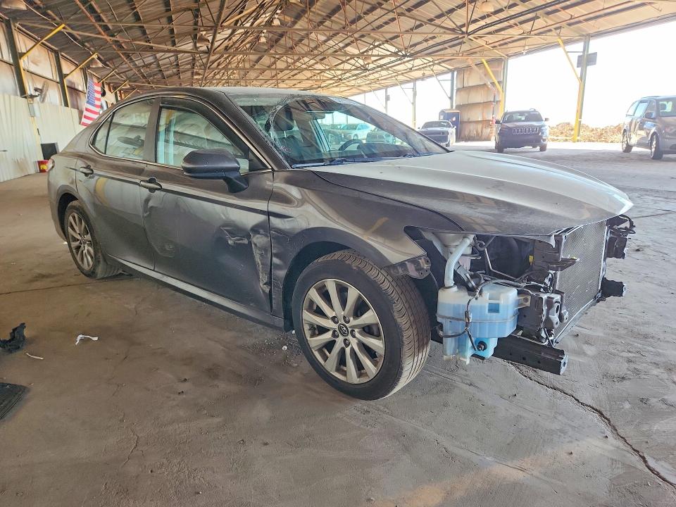 2019 Toyota Camry მანქანა იყიდება აუქციონზე, vin: 4T1B11HK8KU230393, აუქციონის ნომერი: 52212796