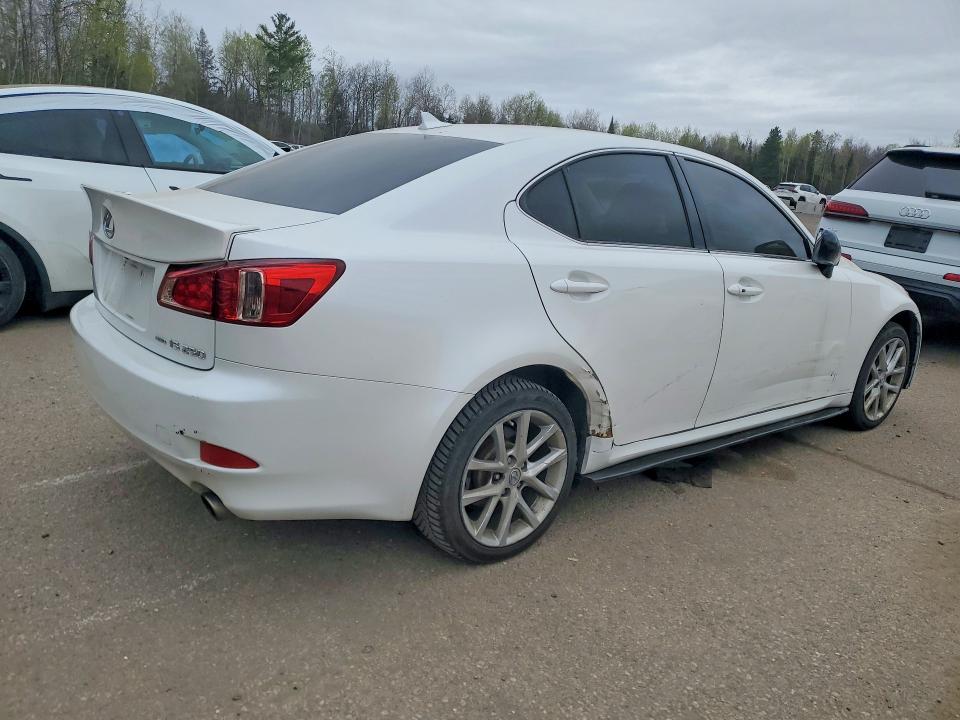 Продажа на аукционе авто 2011 Lexus Is, vin: JTHCF5C28B5045858, номер лота: 52337526