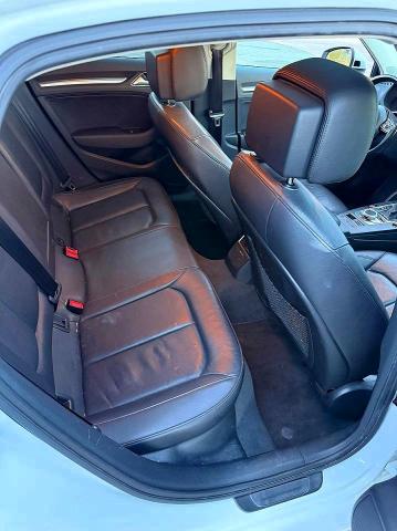 52973036 :رقم المزاد ، WAUEFGFF5F1132812 vin ، 2015 Audi A3 مزاد بيع