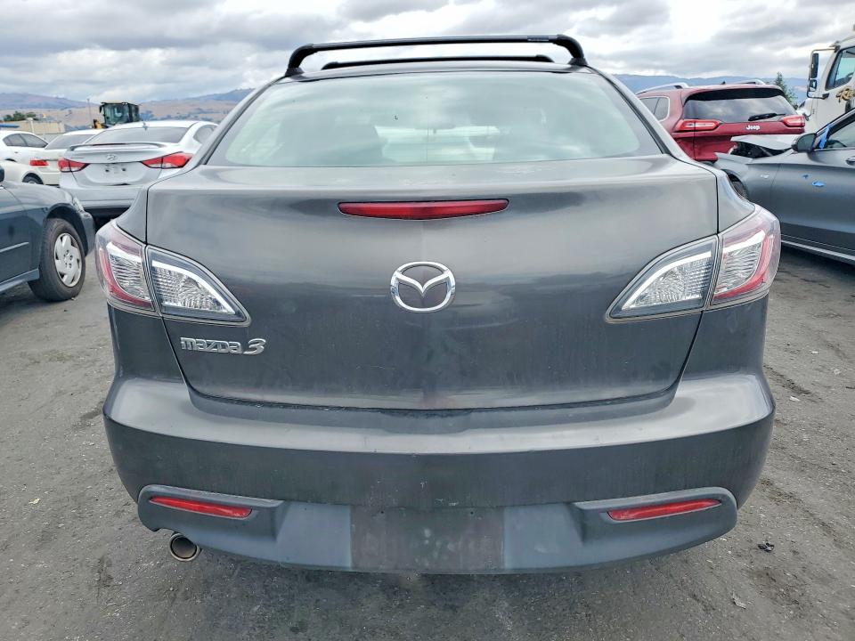 2011 Mazda 3 მანქანა იყიდება აუქციონზე, vin: JM1BL1VG0B1358899, აუქციონის ნომერი: 54661396