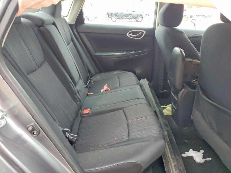 52159766 :رقم المزاد ، 3N1AB7AP0JL647539 vin ، 2018 Nissan Sentra مزاد بيع