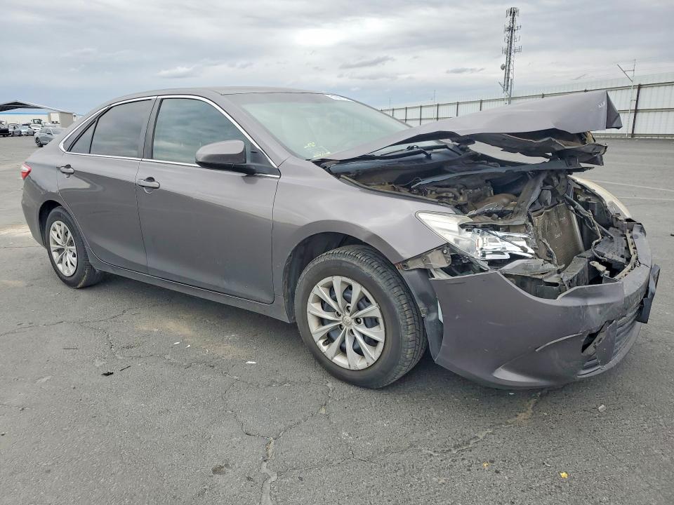 2017 Toyota Camry მანქანა იყიდება აუქციონზე, vin: 4T1BF1FK7HU364583, აუქციონის ნომერი: 51999126