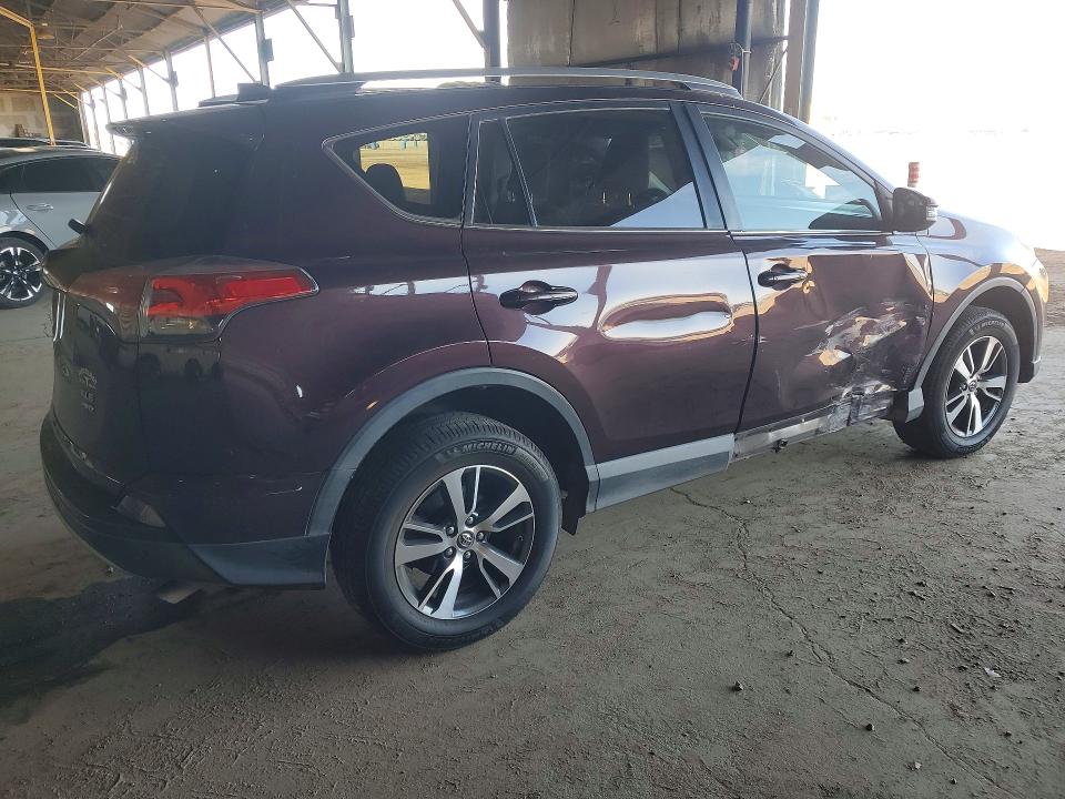 Продажа на аукционе авто 2017 Toyota Rav4, vin: 2T3RFREV7HW615425, номер лота: 54675096
