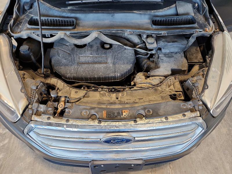 2017 Ford Escape მანქანა იყიდება აუქციონზე, vin: 1FMCU9J98HUB94375, აუქციონის ნომერი: 54833736