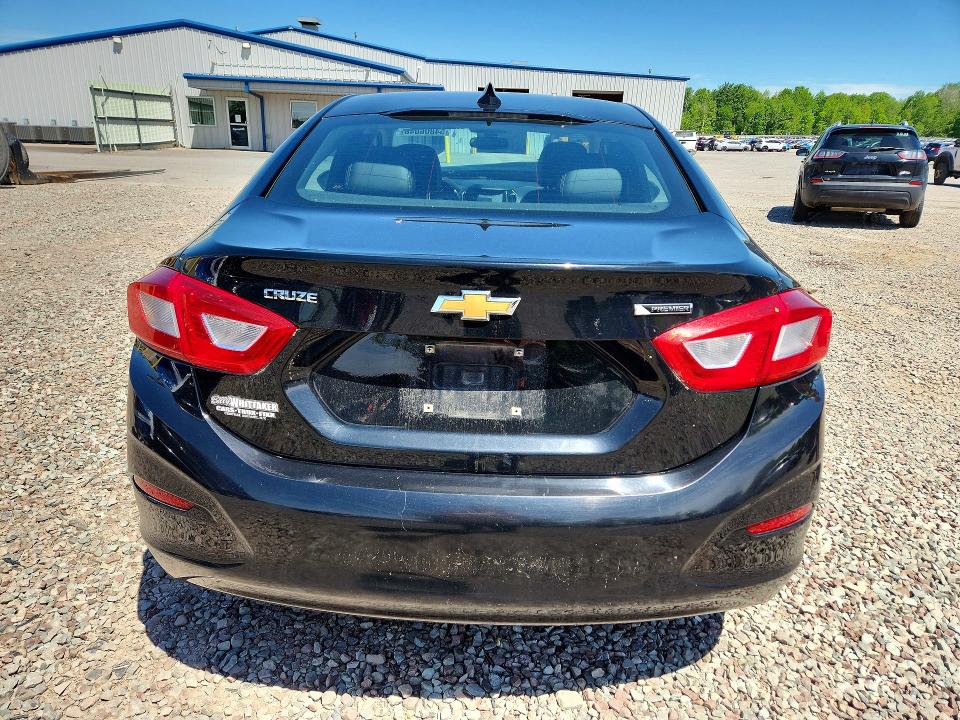 54806046 :رقم المزاد ، 1G1BF5SM2H7111522 vin ، 2017 Chevrolet Cruze مزاد بيع