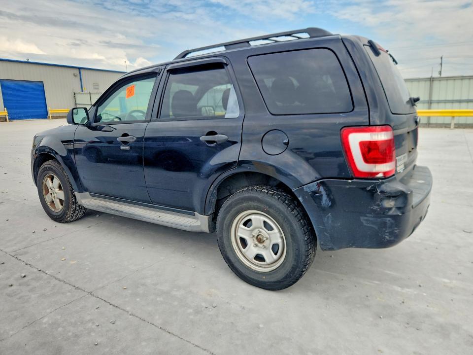 2010 Ford Escape მანქანა იყიდება აუქციონზე, vin: 1FMCU9DG6AKC17079, აუქციონის ნომერი: 54817586