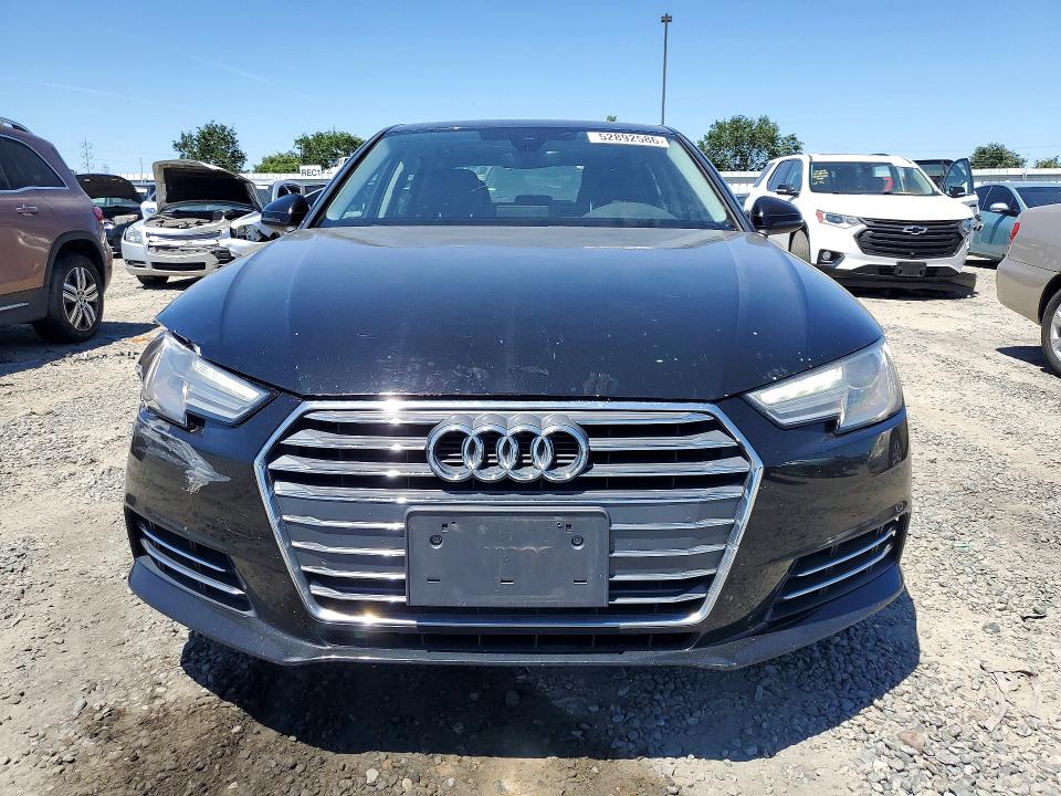 Продаж на аукціоні авто 2017 Audi A4, vin: WAUGNAF42HN024442, номер лоту: 52892586