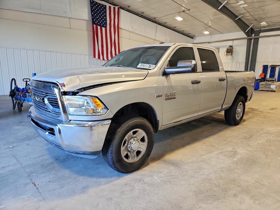Продажа на аукционе авто 2015 Ram 3500, vin: 3C63R3CJ8FG590405, номер лота: 53200676