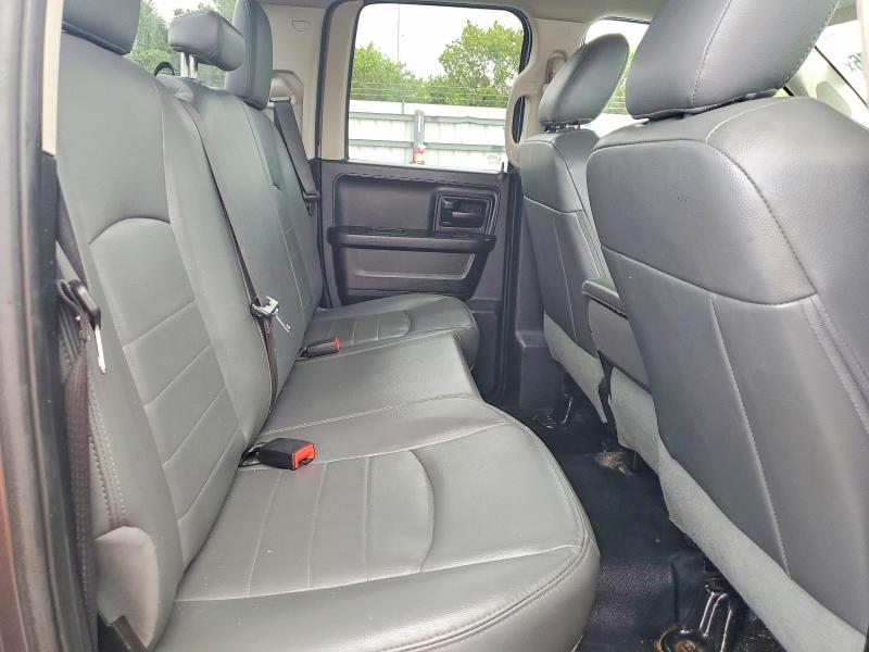 52329276 :رقم المزاد ، 1C6RR6FTXKS600606 vin ، 2019 Ram 1500 Classic مزاد بيع