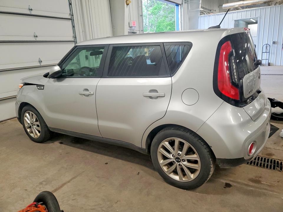 2018 Kia Soul მანქანა იყიდება აუქციონზე, vin: KNDJP3A59J7543626, აუქციონის ნომერი: 54342626