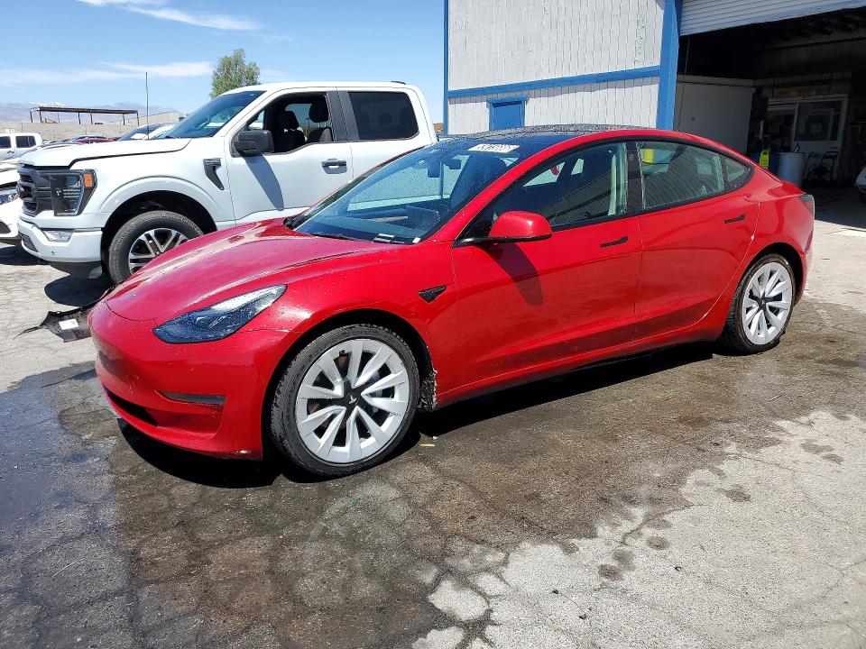 53415686 :رقم المزاد ، 5YJ3E1EA2NF368887 vin ، 2022 Tesla Model 3 مزاد بيع