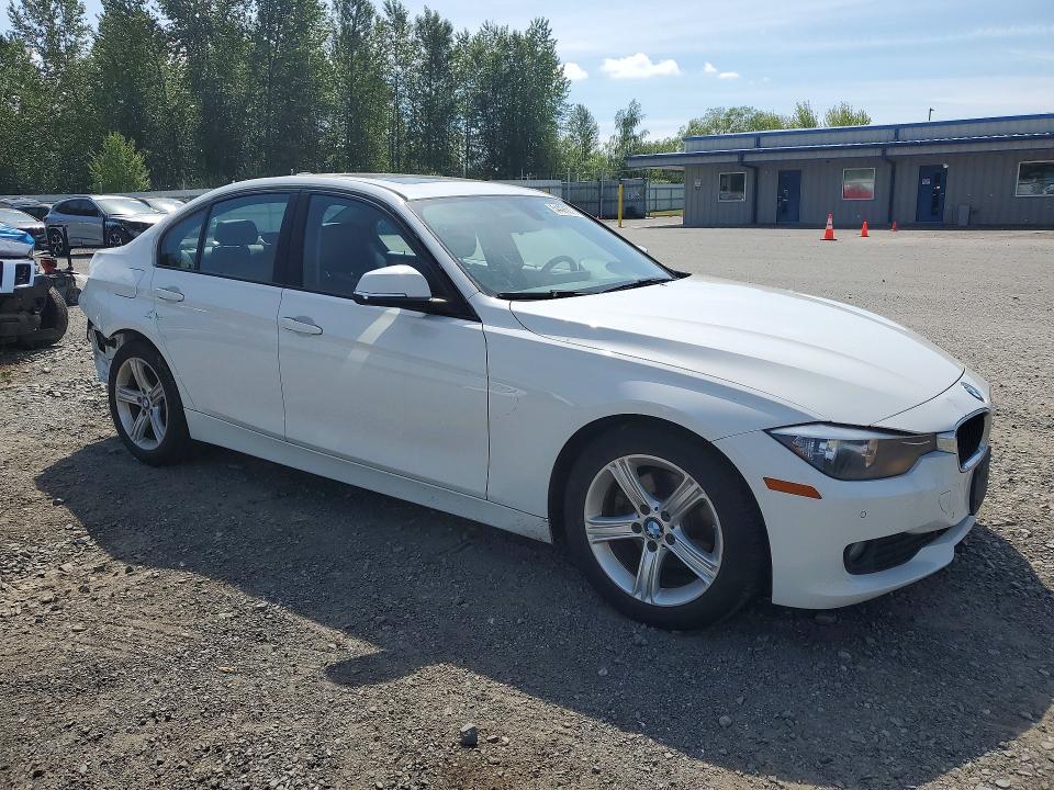 2014 Bmw 328 მანქანა იყიდება აუქციონზე, vin: WBA3D5C5XEKX97758, აუქციონის ნომერი: 54426376
