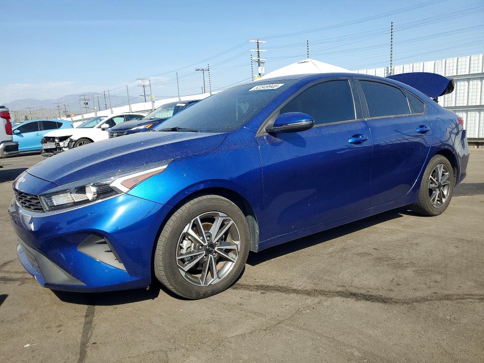 52349946 :رقم المزاد ، 3KPF24AD9NE488117 vin ، 2022 Kia Forte مزاد بيع