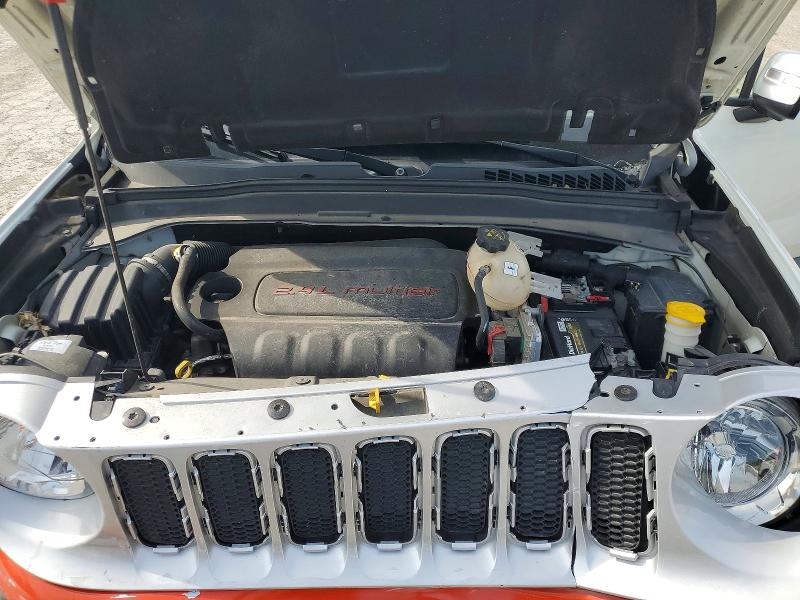 Продажа на аукционе авто 2015 Jeep Renegade, vin: ZACCJBDT8FPC23254, номер лота: 51526436