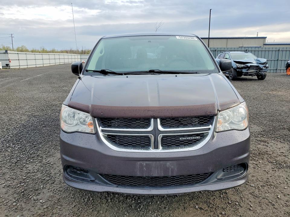 52309286 :رقم المزاد ، 2C4RDGBG3FR621794 vin ، 2015 Dodge Grand Caravan مزاد بيع