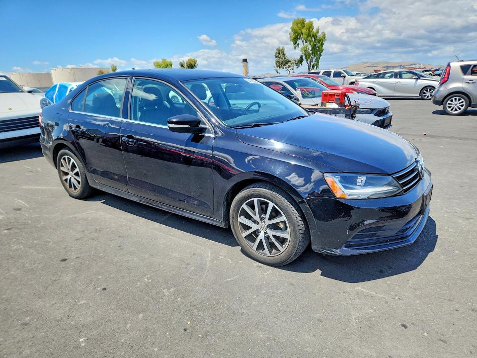 2017 Volkswagen Jetta მანქანა იყიდება აუქციონზე, vin: 3VWDB7AJ9HM204524, აუქციონის ნომერი: 54990266